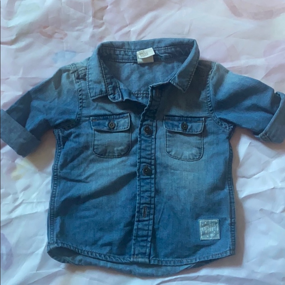 H&M Denim Button up shirt